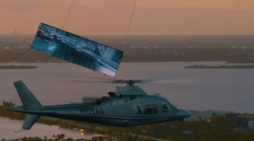 إكس بوكس تدخل كتاب غينيس بأكبر شاشة ألعاب محمولة في رحلة جوية